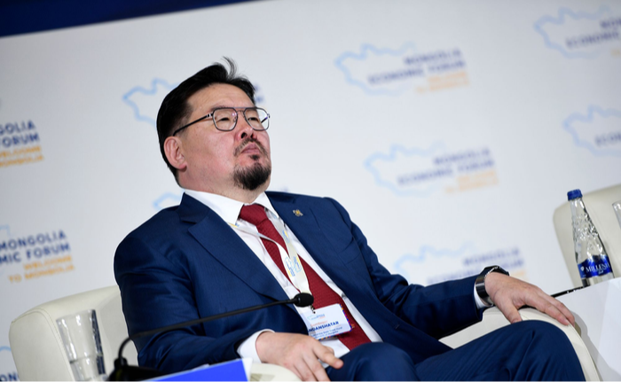 Г.Занданшатар өөрөөс нь өөр үзэл бодолтой хэнийг ч болов “ялтан” болгож чадахаа батлан харууллаа